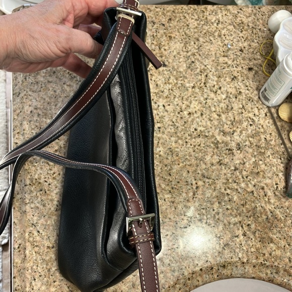 Stone Mountain black leather purse - Picture 12 of 16
